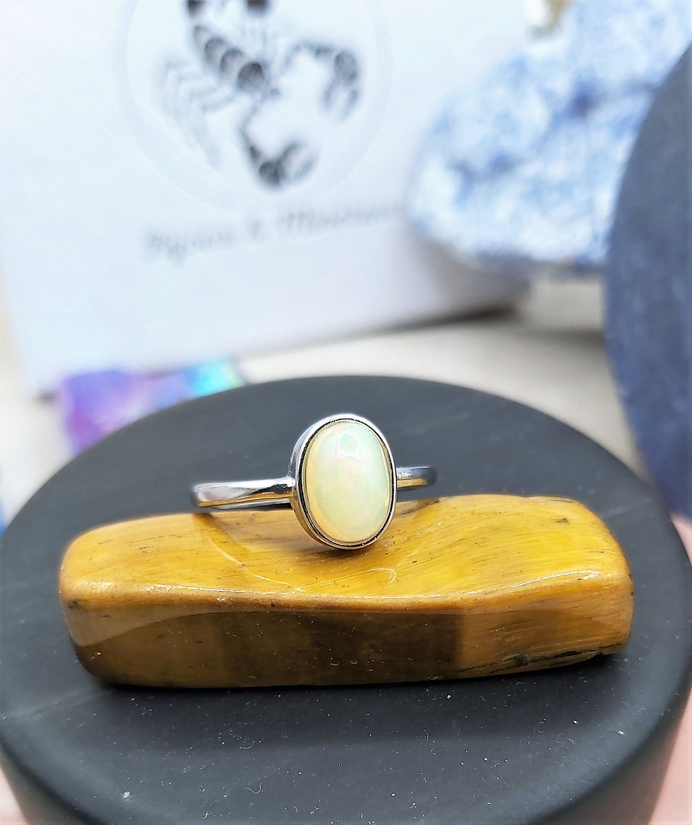 Miniature : Bague Opale blanche d'Australie