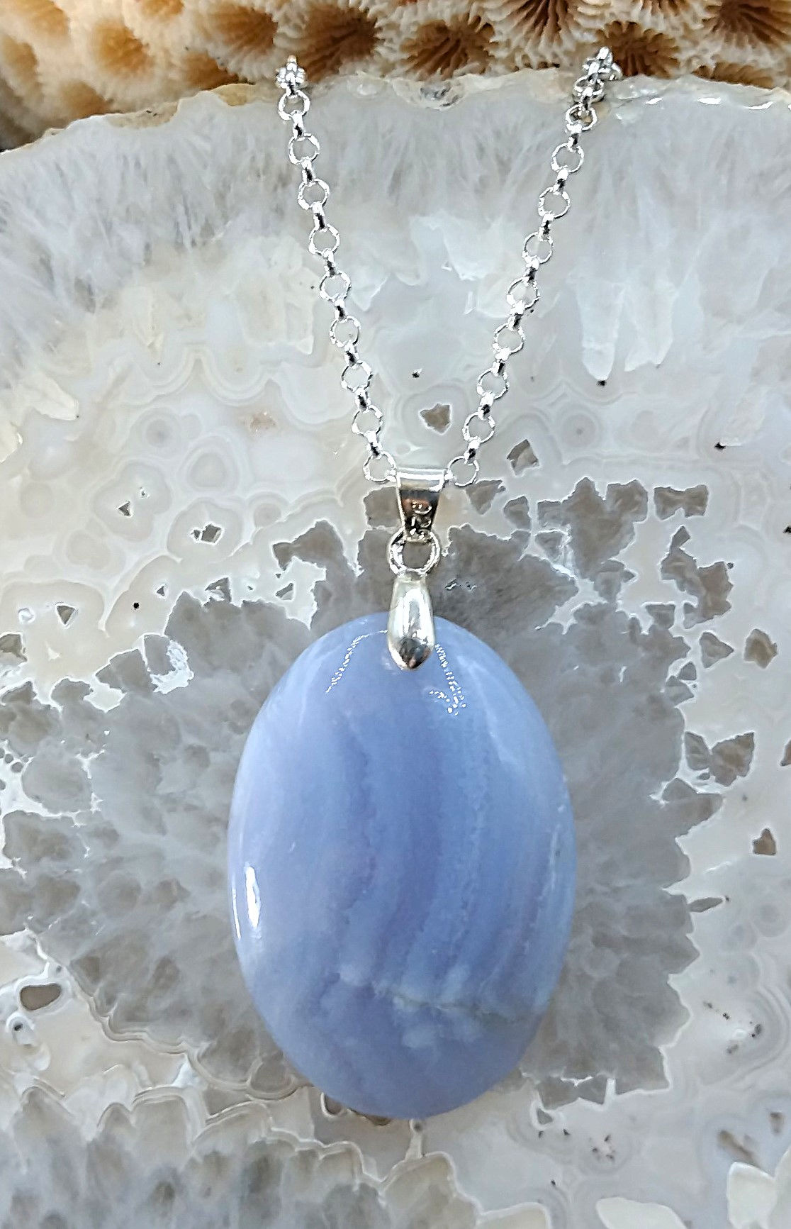 Calcédoine bleue