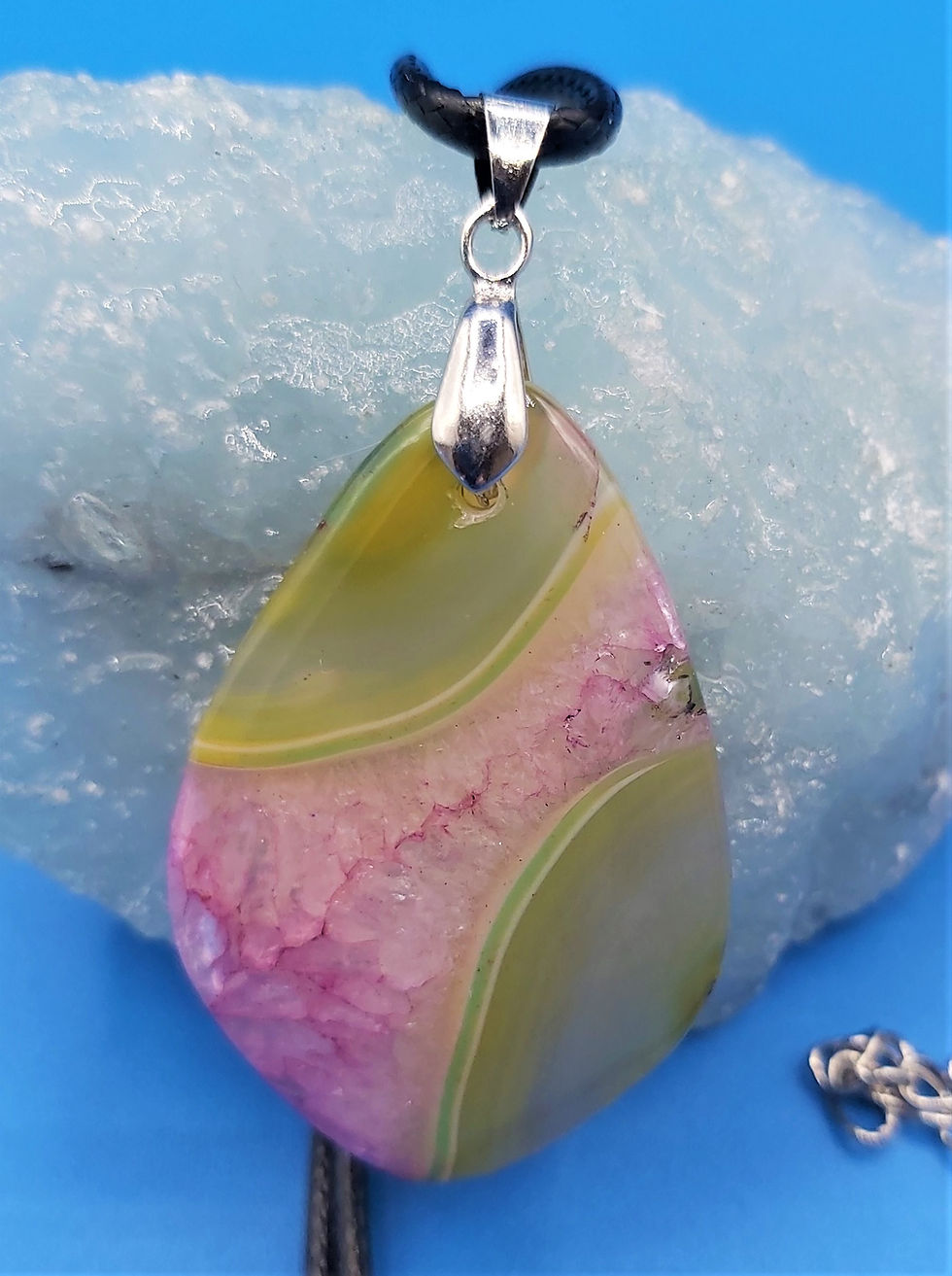 Miniature : Collier avec jolis pendentifs Agates