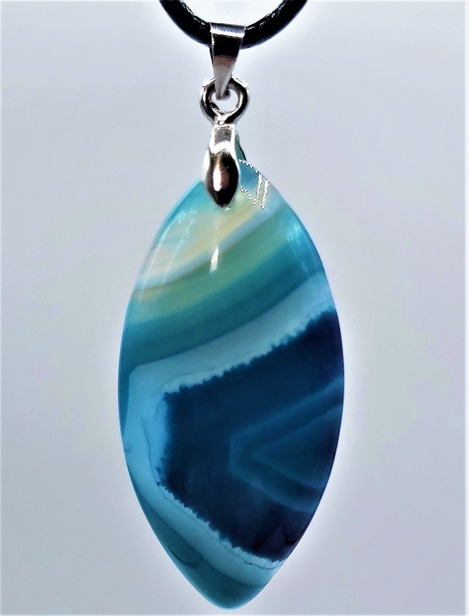 Collier avec pendentif Agate