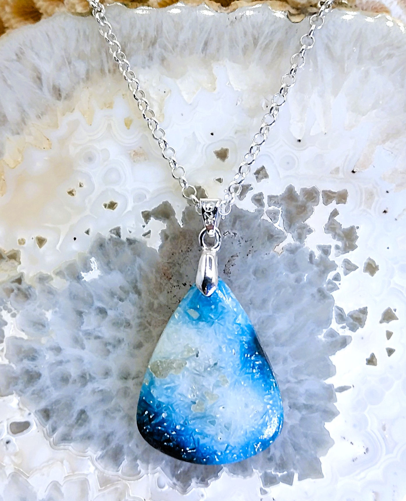 Glacierite (Ice blue)