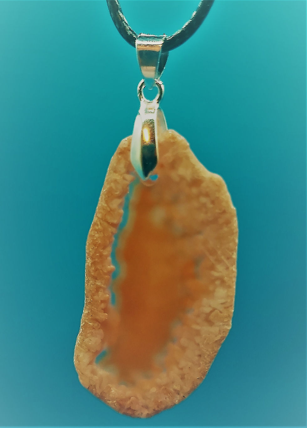 Collier avec jolis pendentifs Agates