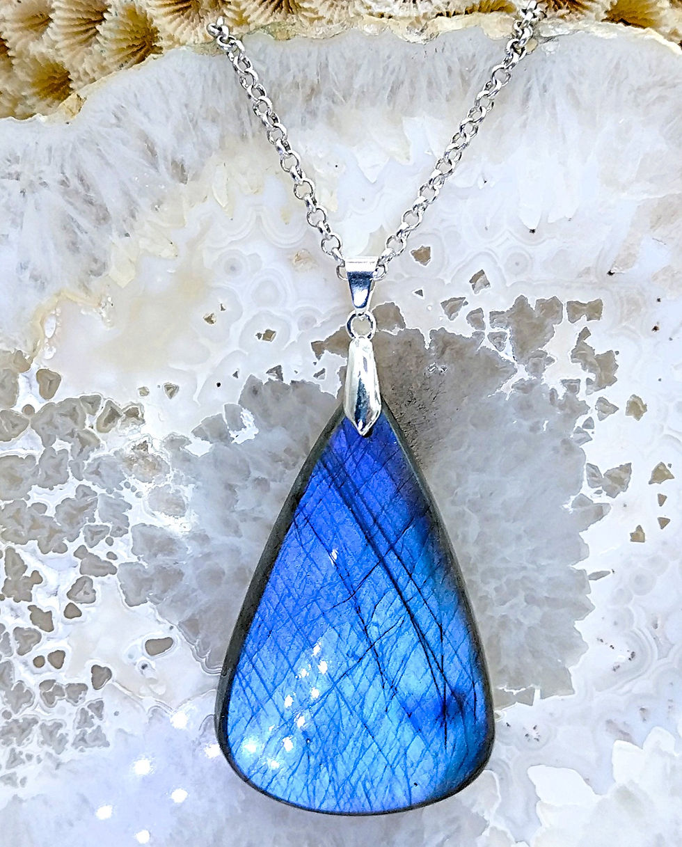 Labradorite bleue
