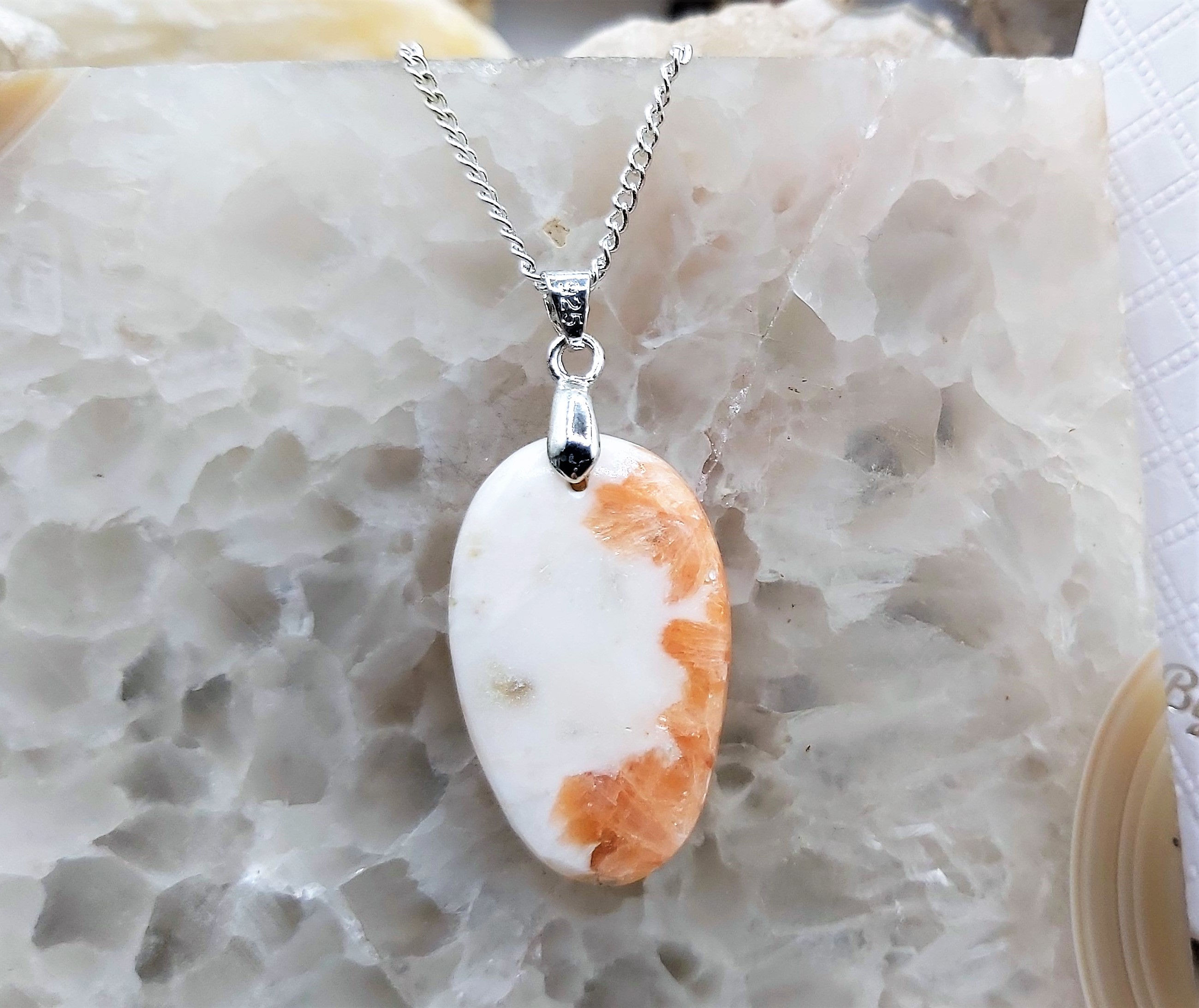 Magnifique Pendentif Chrysoprase verte