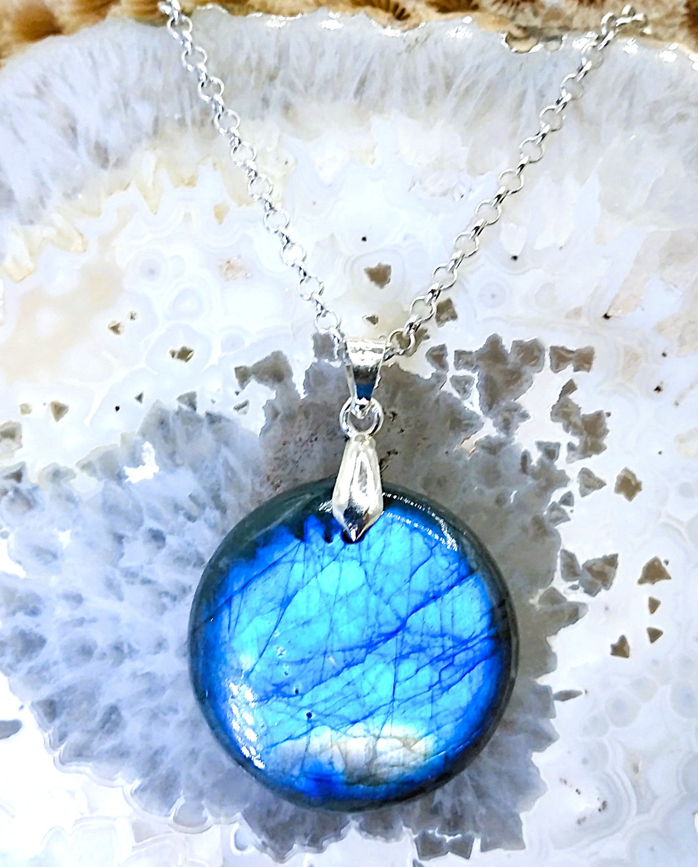 Labradorite bleue