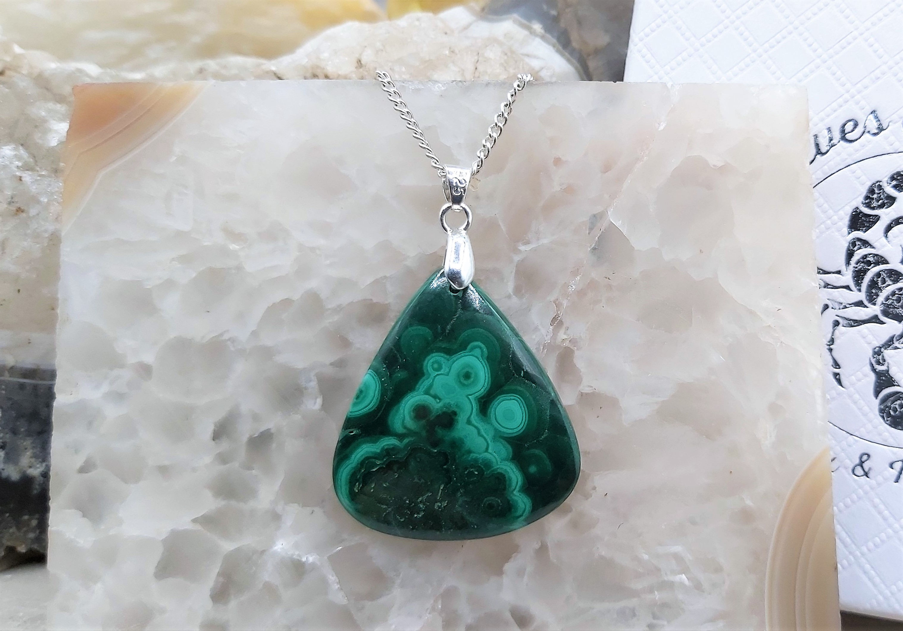 Très beau pendentif Malachite