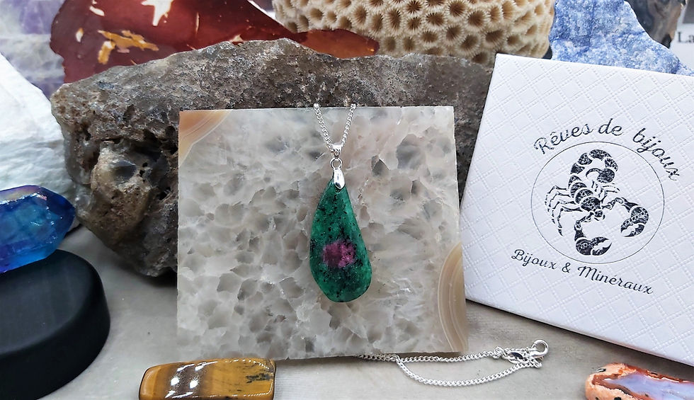 Miniature : Belle larme de Rubis Zoïsite
