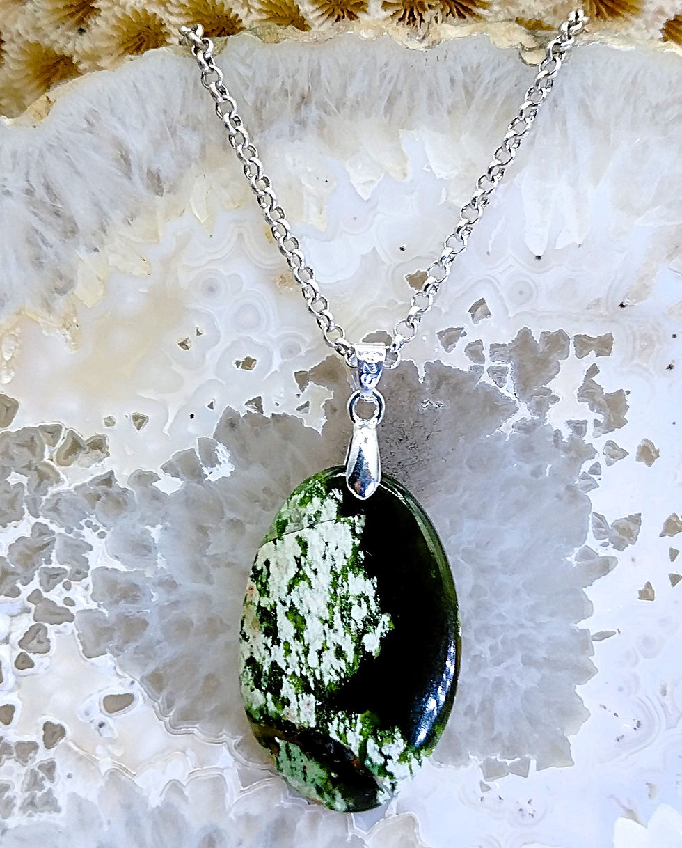 Calcédoine "Chrome"