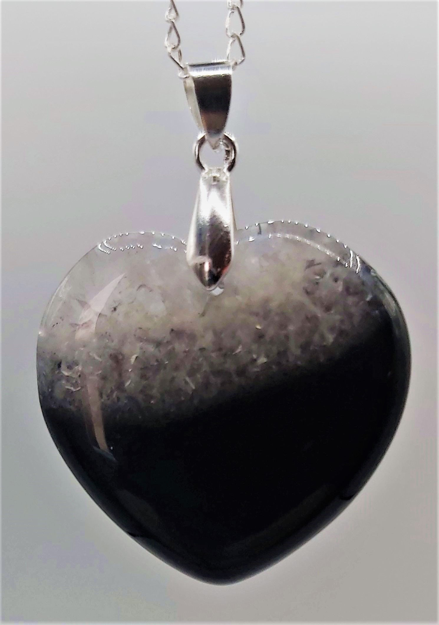 Collier avec pendentif COEUR Agate