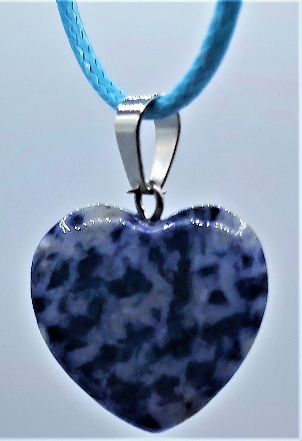 Collier avec pendentif petit cœur