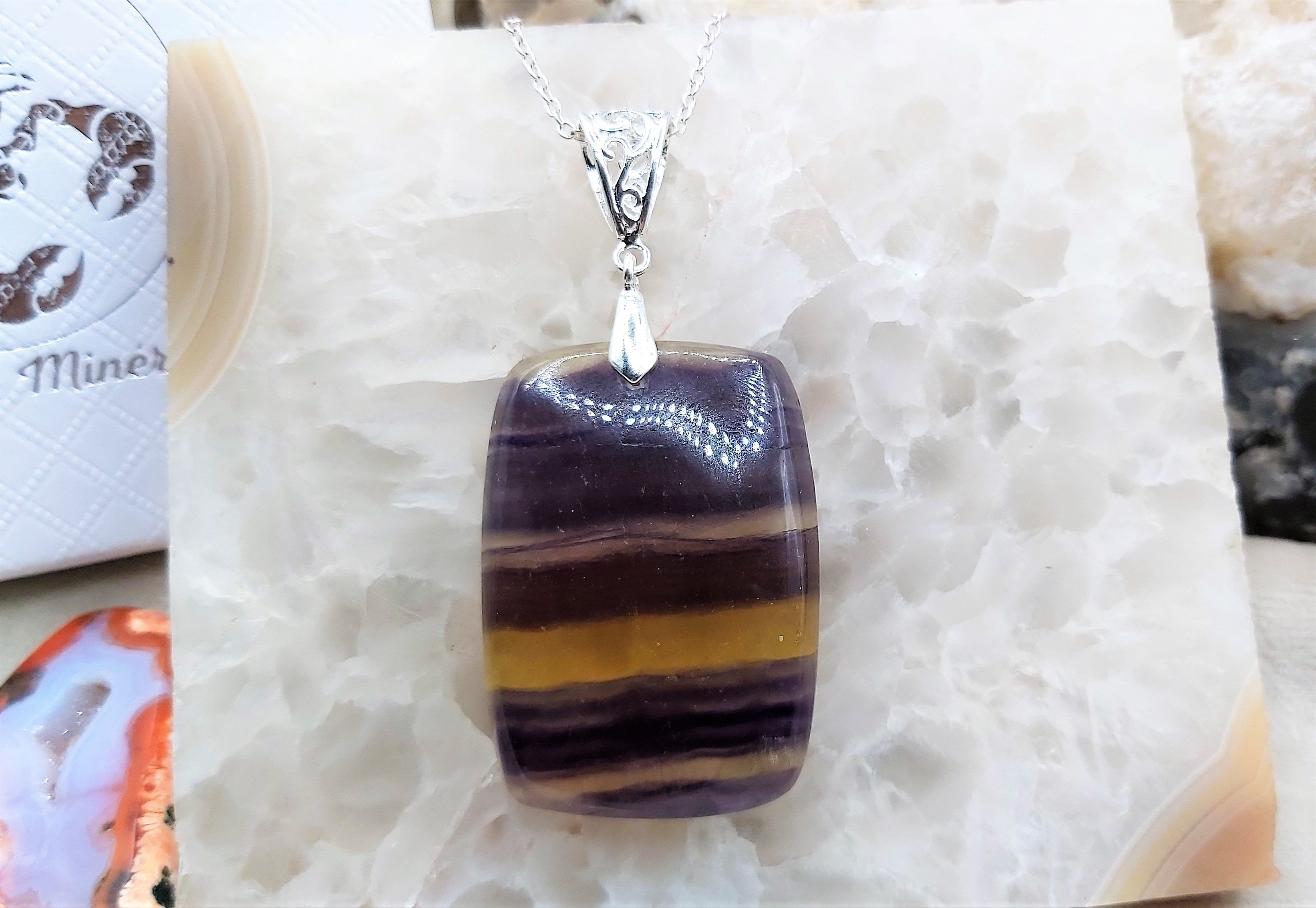 Exceptionnel Pendentif Fluorite Rainbow