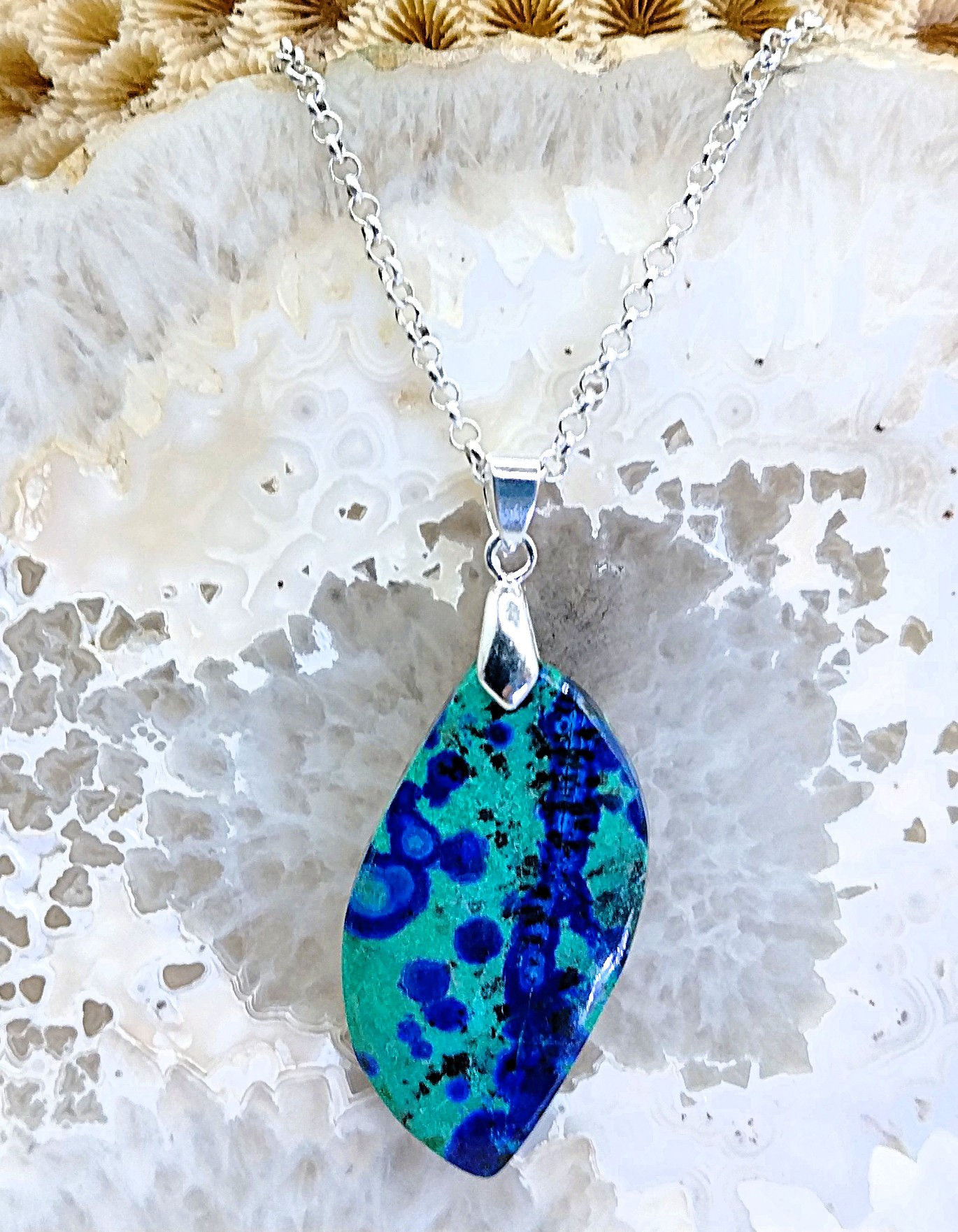 Azurite dans Malachite