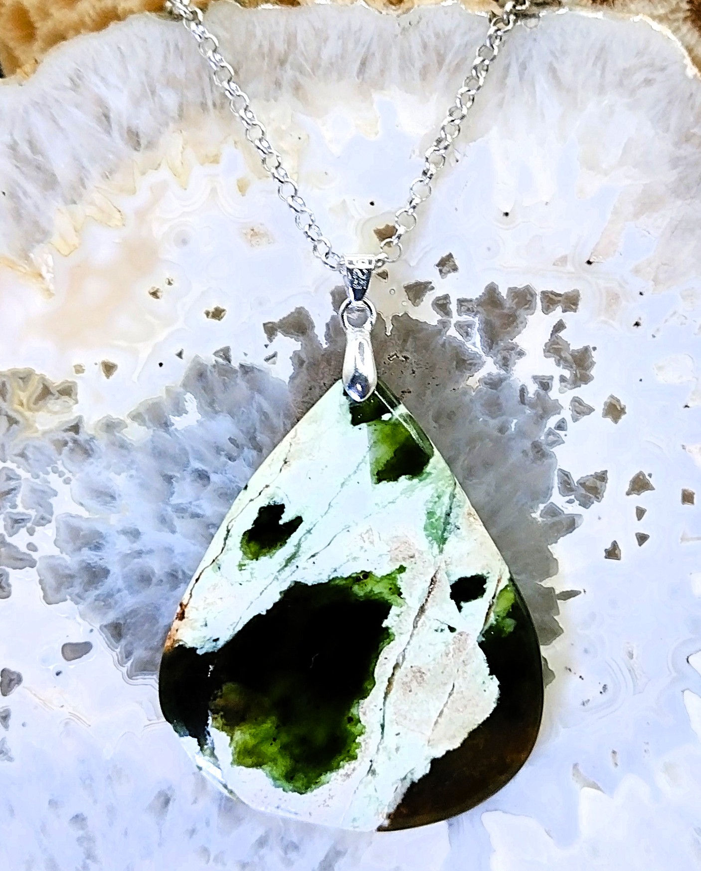 Calcédoine "Chrome"