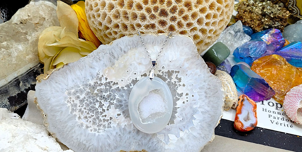 Miniature : Agate blanche "Druzy"