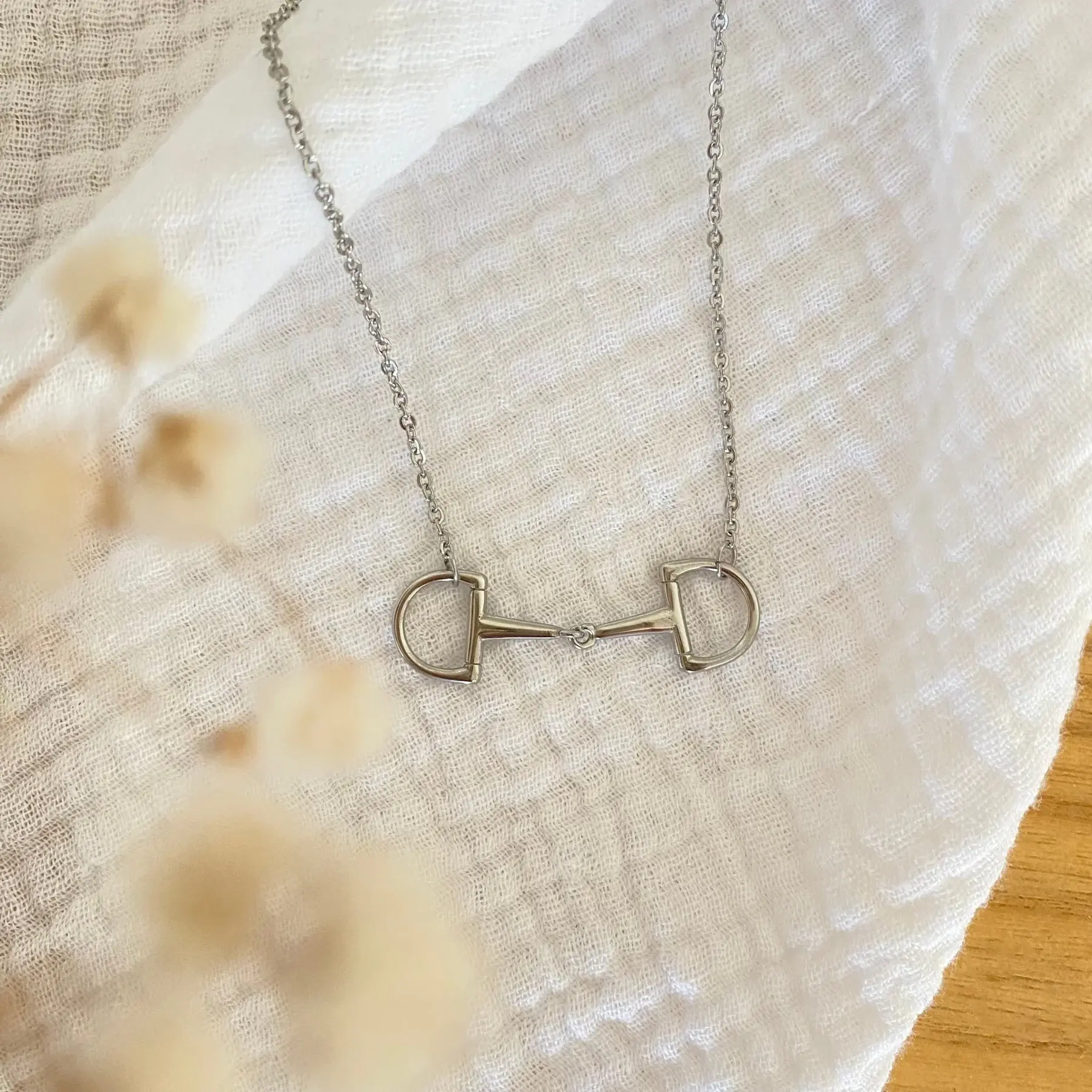 Oly Necklace