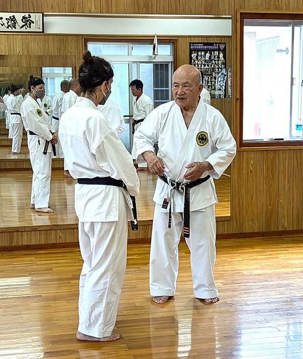 Lucy and Zenpo talking 2.jpg