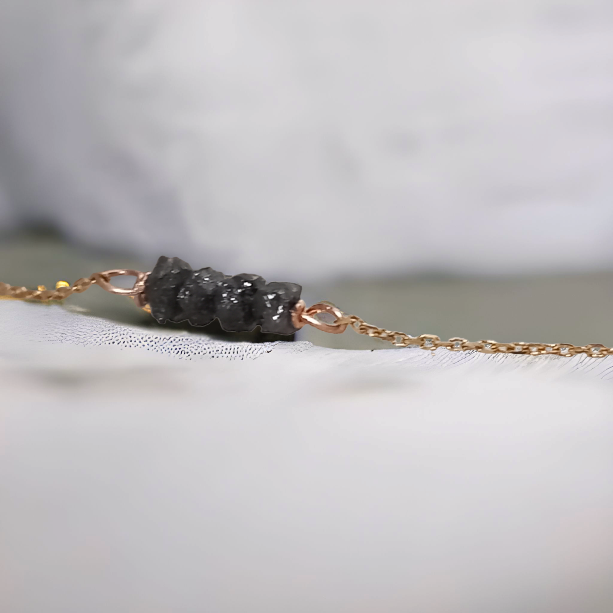 Bracelet chaine en or 18k et 4 diamants bruts, Réf DIAM104B