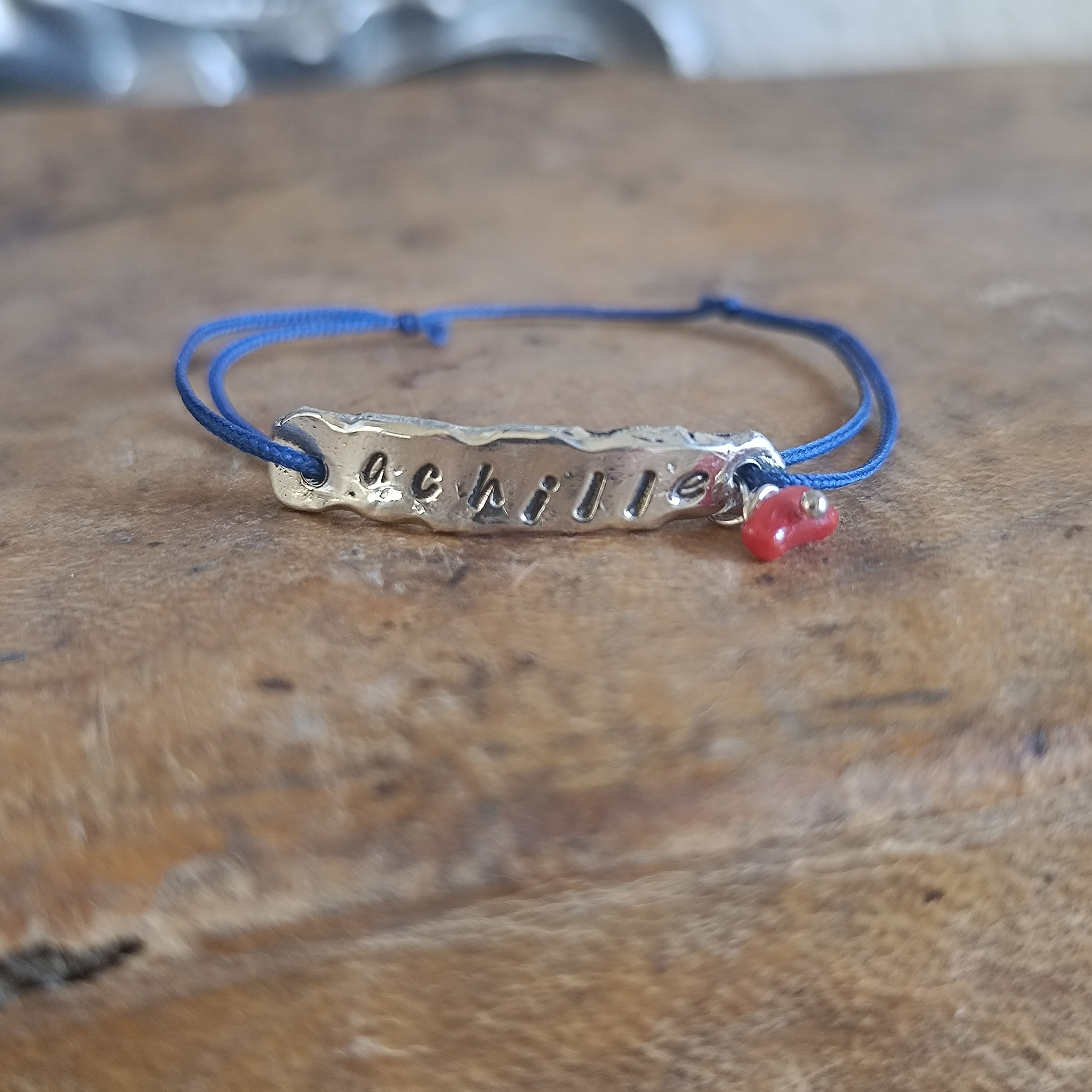 Gourmette personnalisée montée sur cordon 