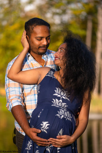 10 - Oct 10 - Sravani Maternity PhotoShoot-25.jpg