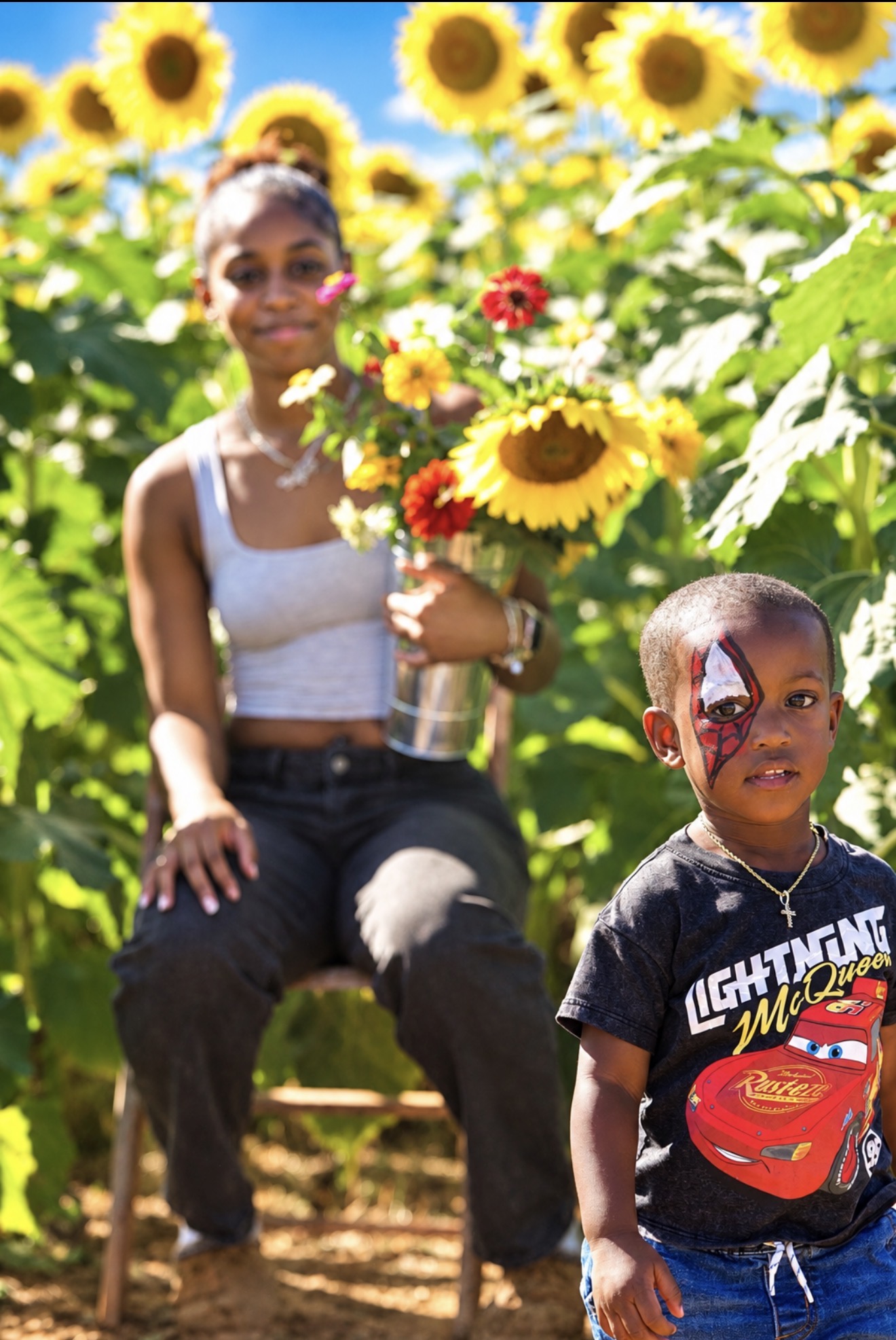 Family sunflower portrait