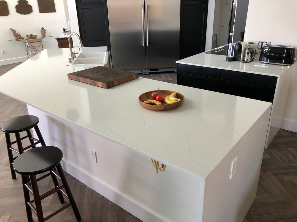 How does Lincoln Pompeii Quartz Counters Look like installed?
