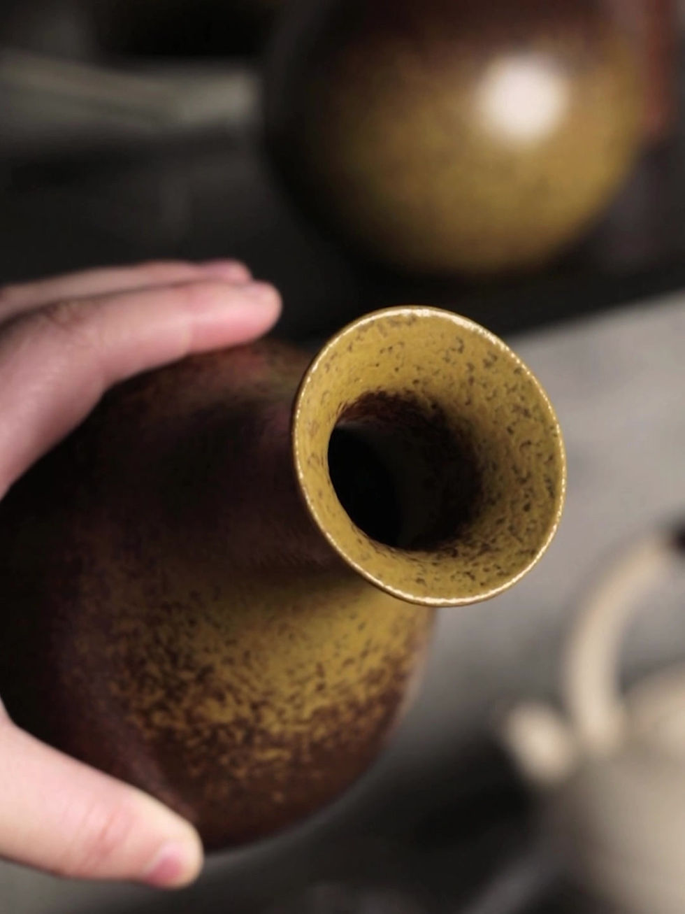 サムネイル： JOTO Vintage Handmade Ceramic Vase Arrangement DER0102