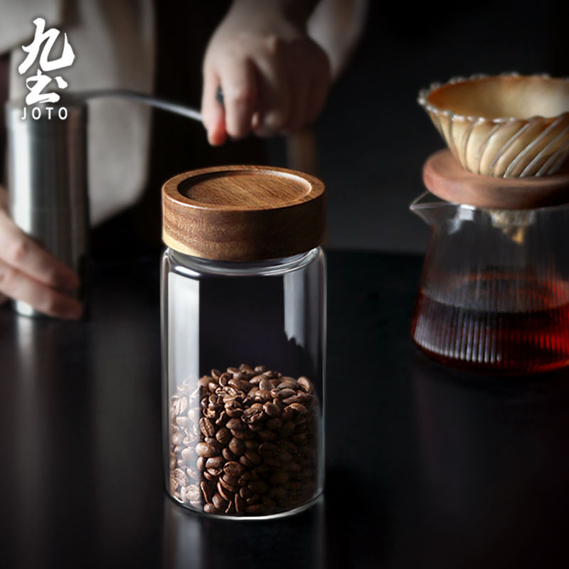 섬네일: JOTO Handcrafted Glass Storage Jar with Wooden Lid CYGR0032