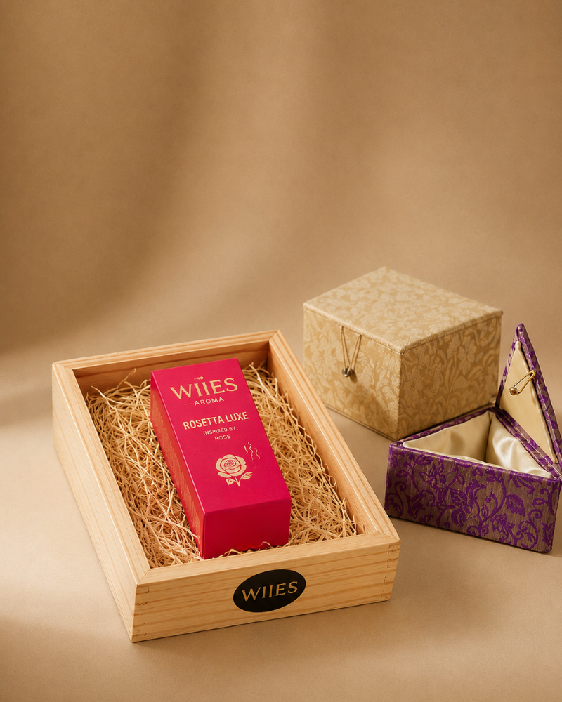 Rosetta Charm premium aroma oil gift hamper with elegant fragrance oils in premium gift tray