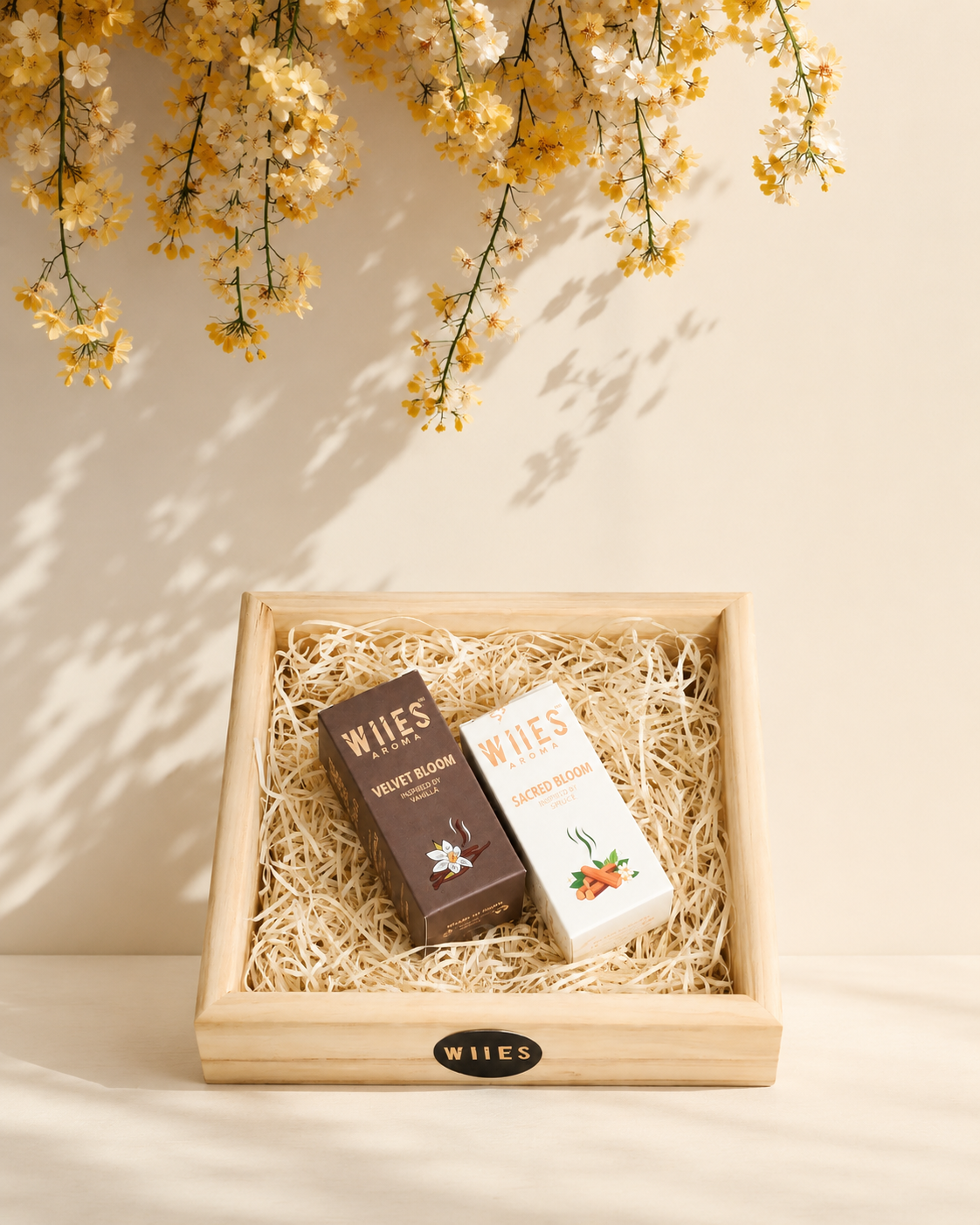 Floral Essence premium aroma oil gift hamper with two fragrance oils in premium gift tray