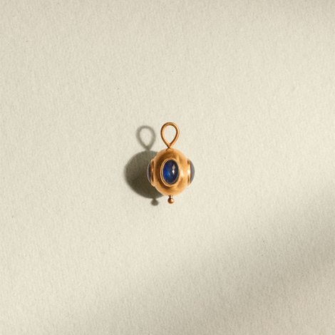 Cabochon Pendant