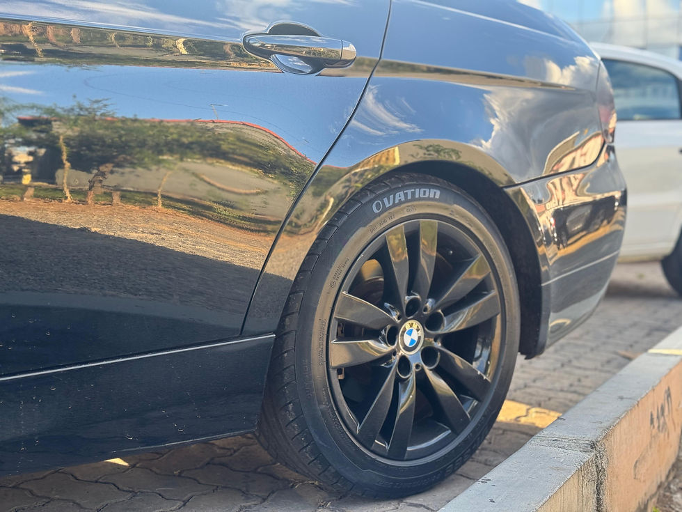 Miniatura: BMW 325i  2008 2.5