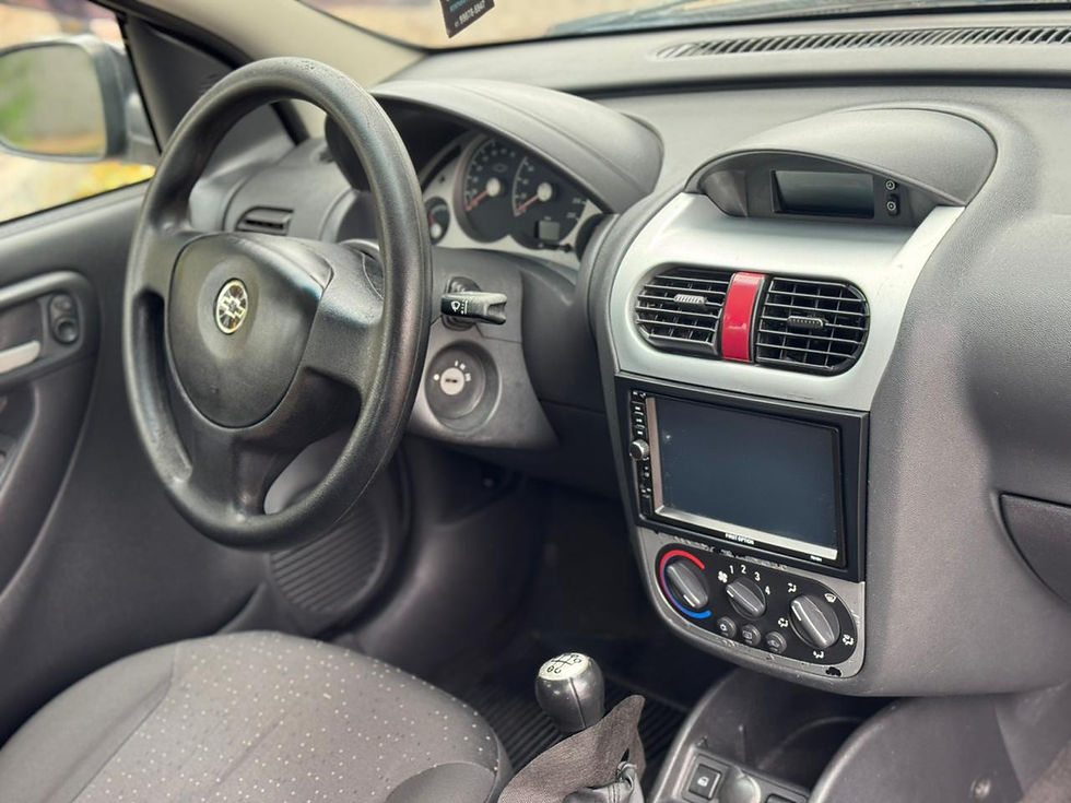 Miniatura: Corsa Premiun 1.4 2010