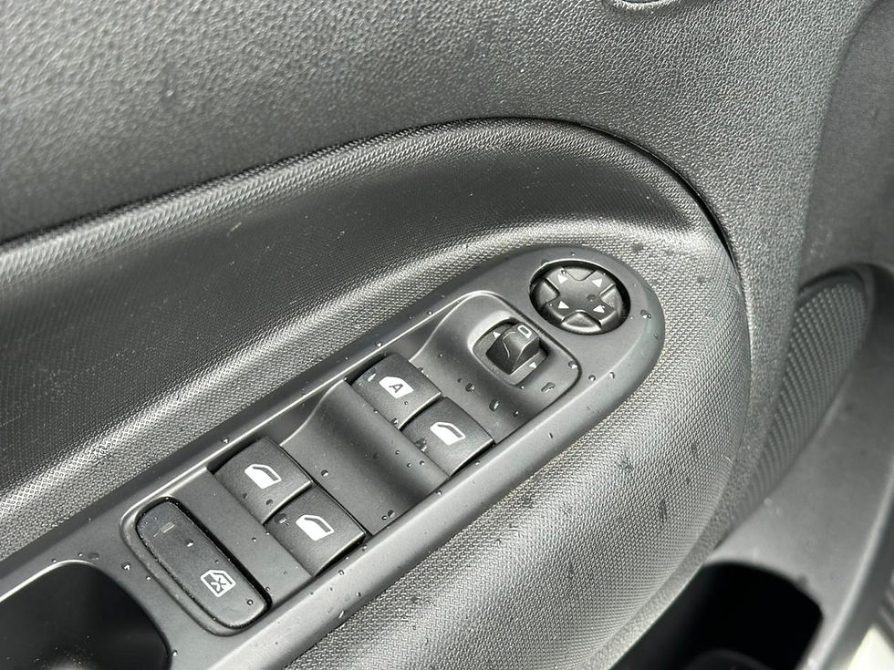 Miniatura: Citroen Air Cross Live 2016