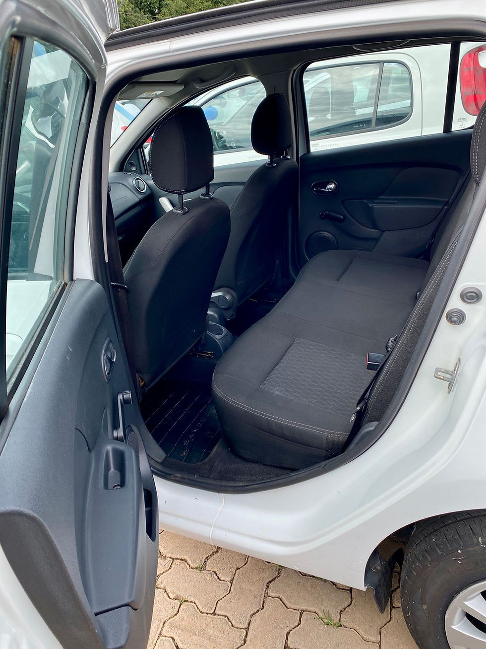 Miniatura: Sandero Expression 1.0 2018 - VENDIDO