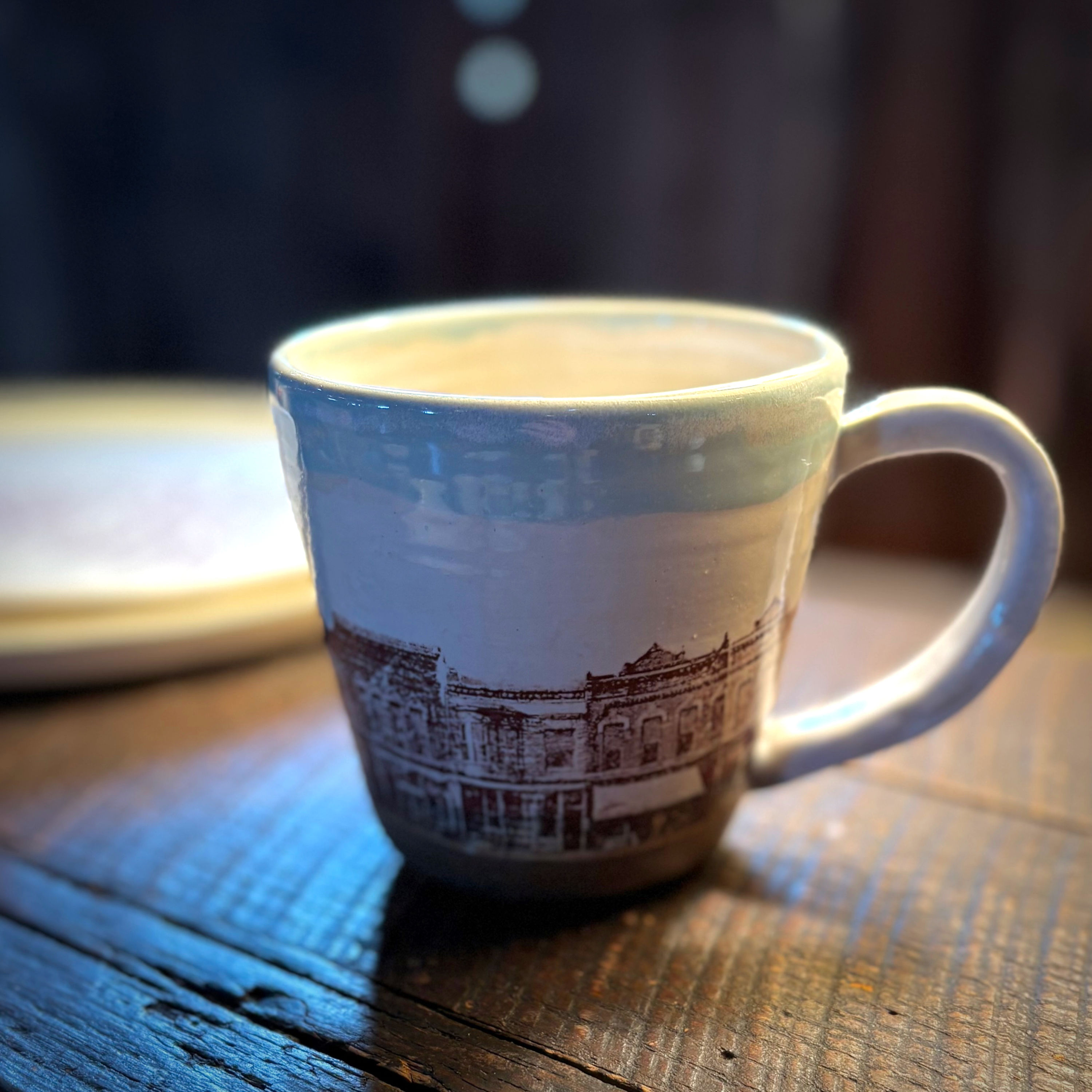 Winterset Square Mug in Snow (w. side of square)