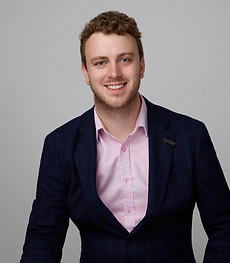 James Scott Headshot.jpg