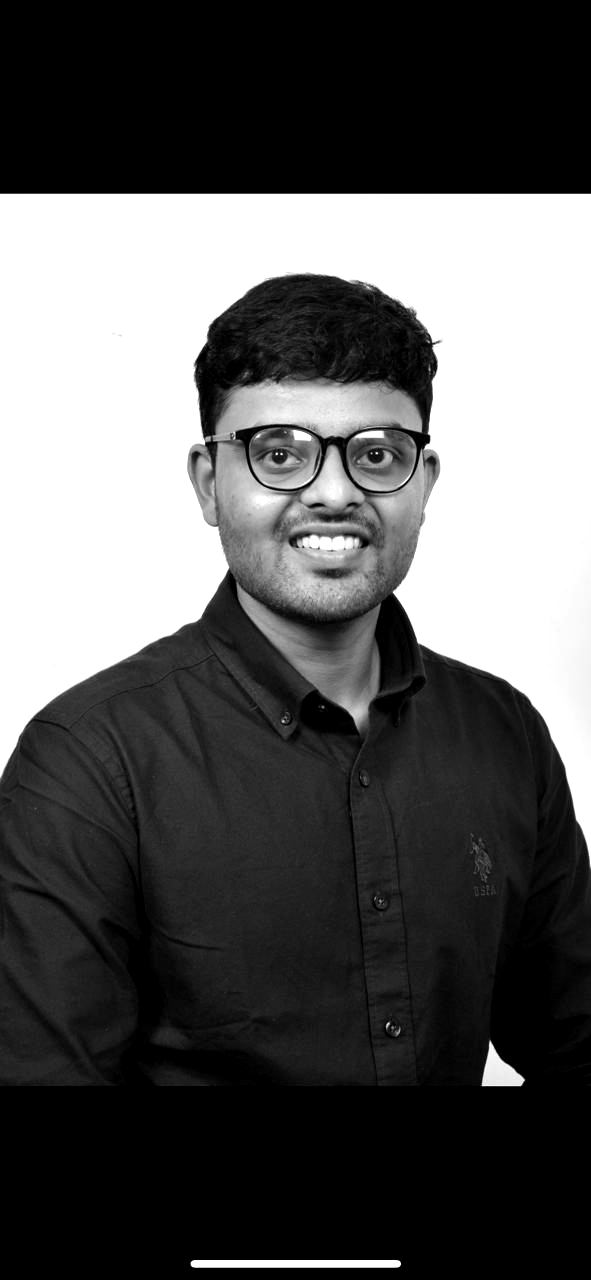 WhatsApp Image 2025-04-23 at 21.05_edited.jpg