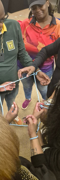 MacGyver Team Building Challenge ⭐