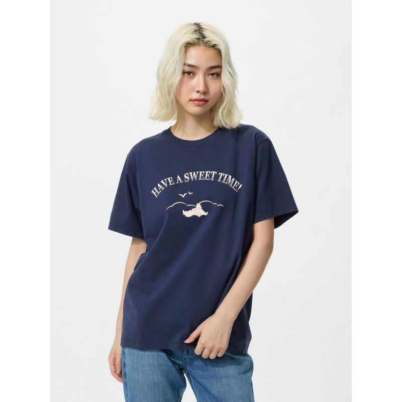 UniQlo Disney UT Oversized Fit T-Shirt 484461