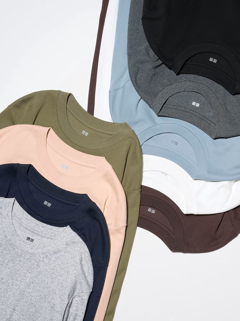 Thumbnail: Uniqlo Soft Touch Crew Neck T-Shirt 479783