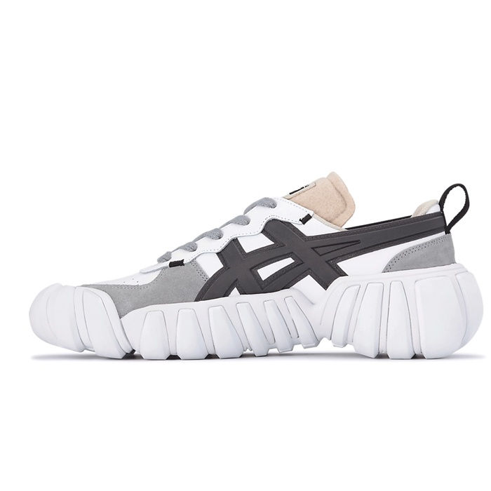 Thumbnail: Onitsuka Tiger DENTIGRE LS – Hybrid Court-Style Low-Cut Sneakers
