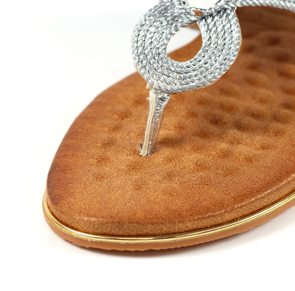 Thumbnail: Lunar Ezra sandal in silver