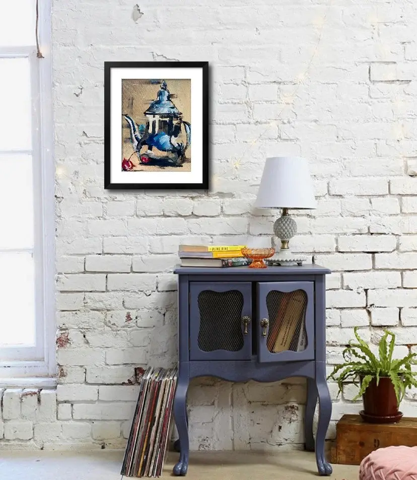 Thumbnail: A shiny tea pot