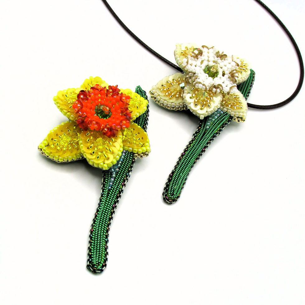 Alexandra Sydorenko - Daffodil Brooch/Pendant