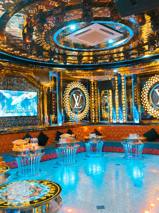 lucky 2000 ktv private room