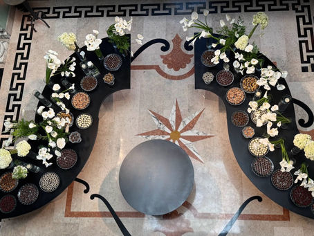 3 erros que tiram a elegância da mesa de doces (e como montar uma mesa sofisticada)