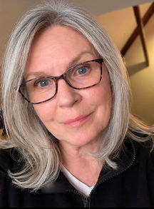 Leslie Arthur’s Journey from Paralegal to Independent Bookseller