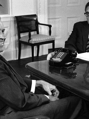 #Info - Henry Kissinger, the CIA and the birth of the doomsday deal
