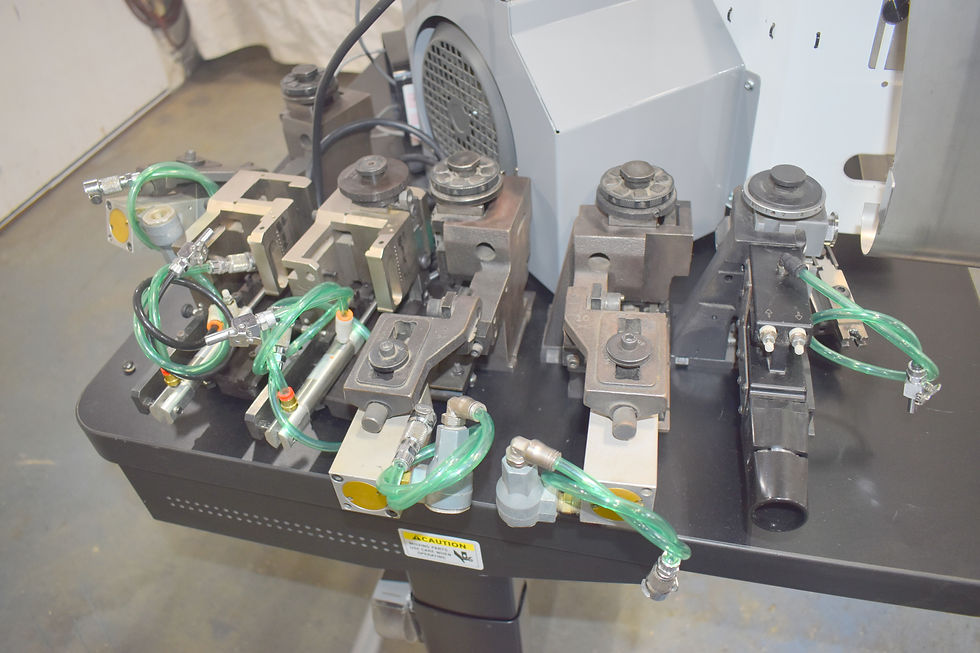Thumbnail: TE Connectivity  2217000-1 B, model G ll Crimping tool
