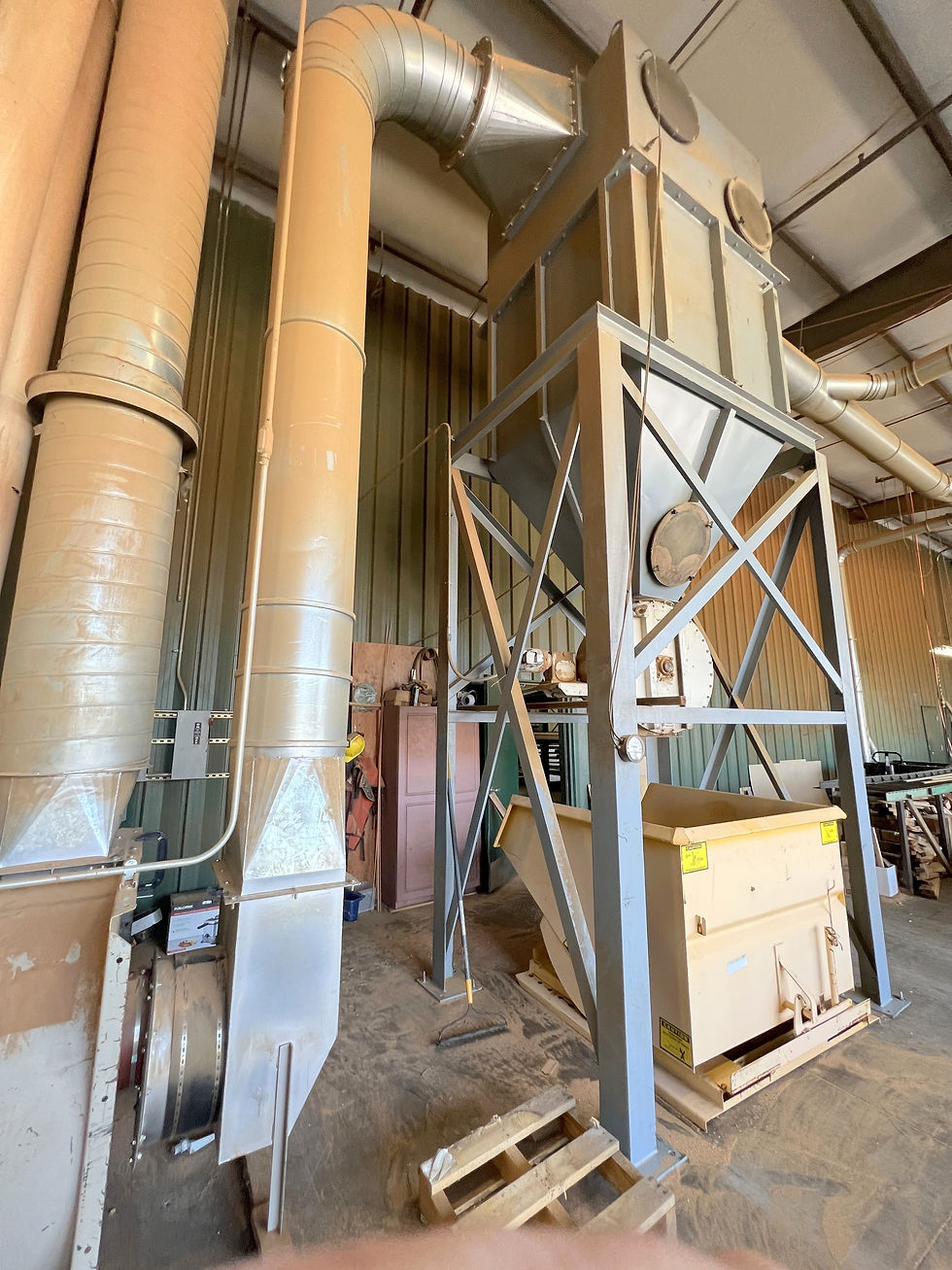 Thumbnail: used dust collector 6,000 cfm with airlock
